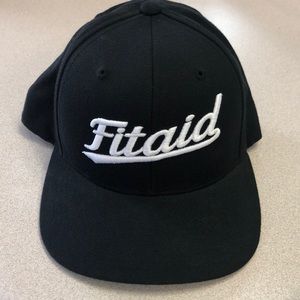 Fitaid Snapback hat